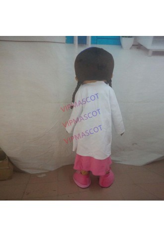 The mascot costume sells like hot cakes for female doctors